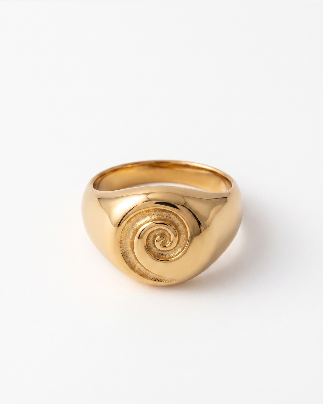 Isis Ring