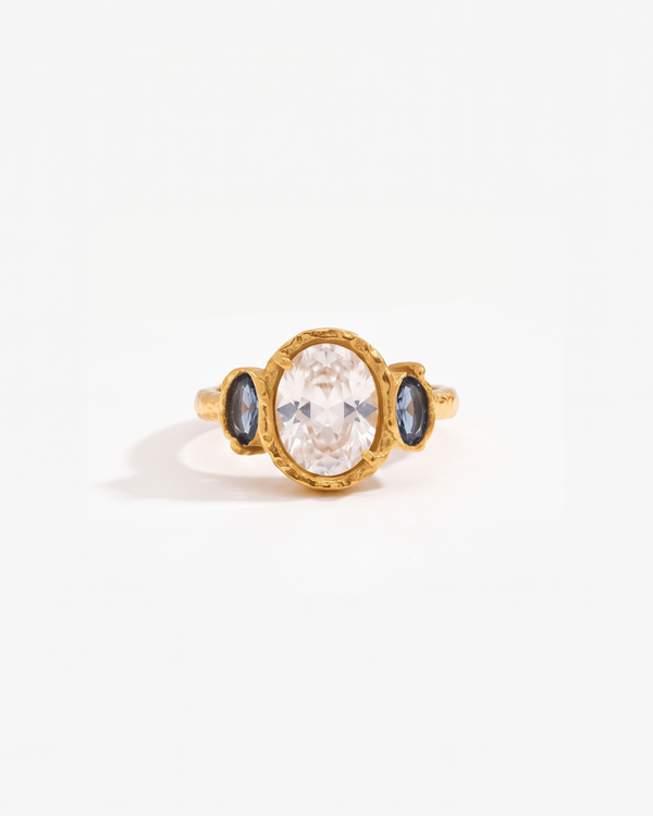 Lina - Three stone ring - Stainless steel