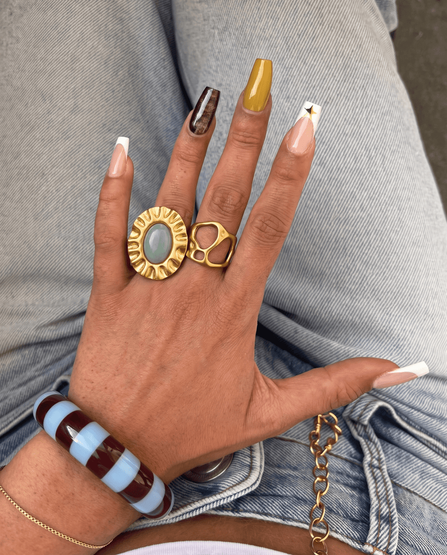 Elara ring