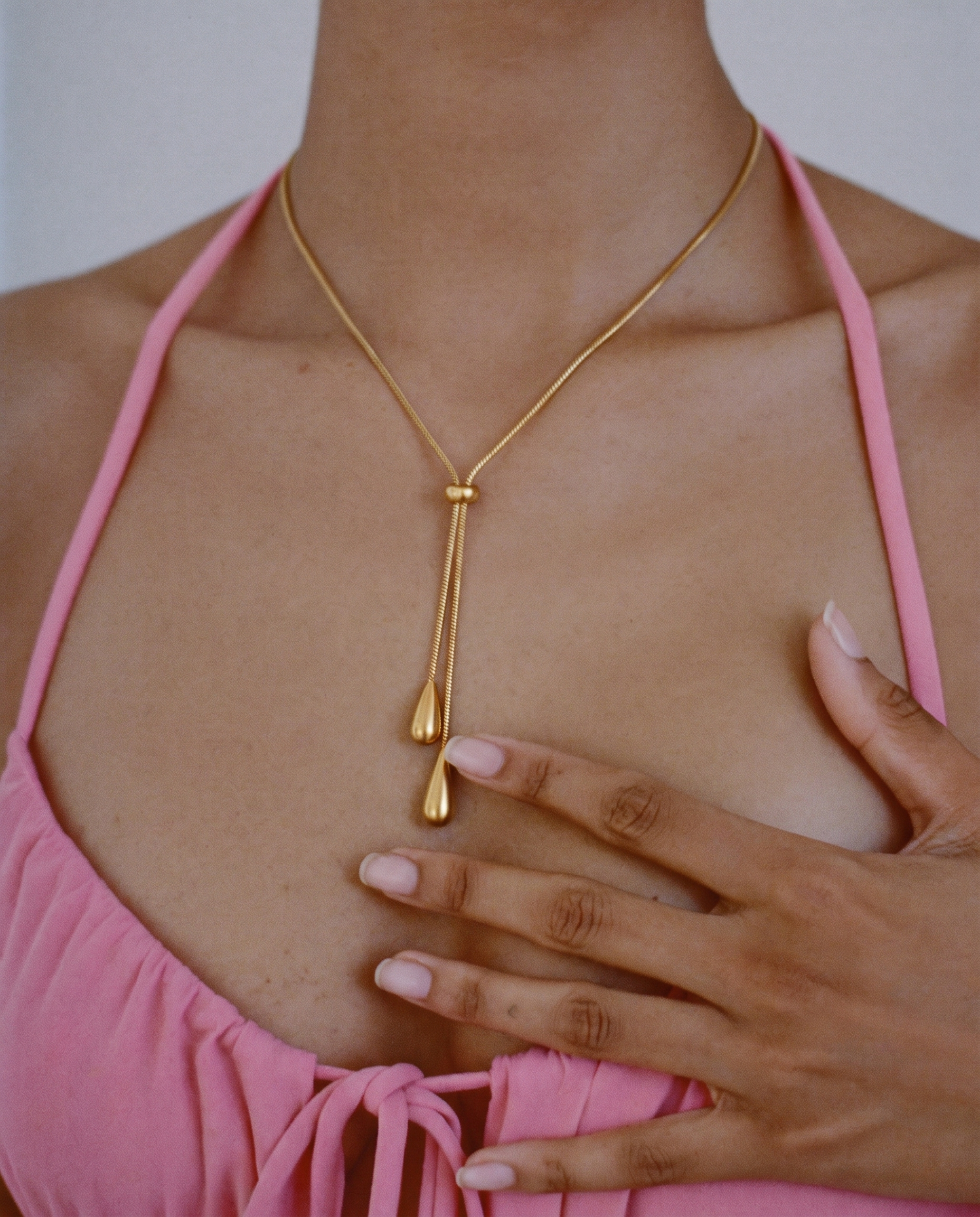 Emy collier