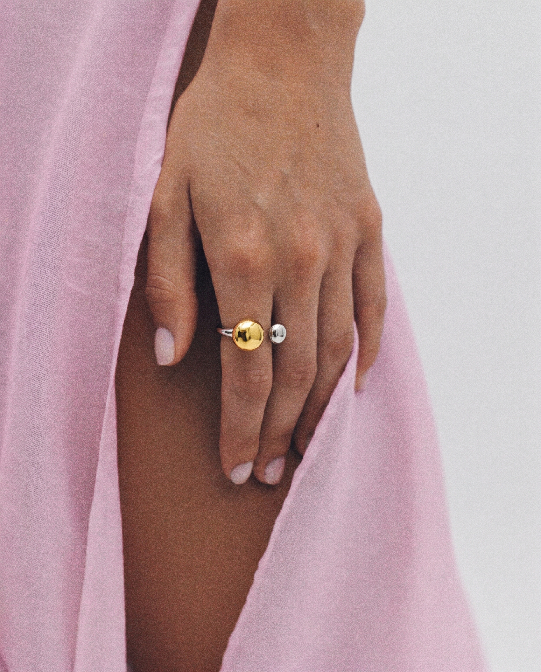 Adela ring