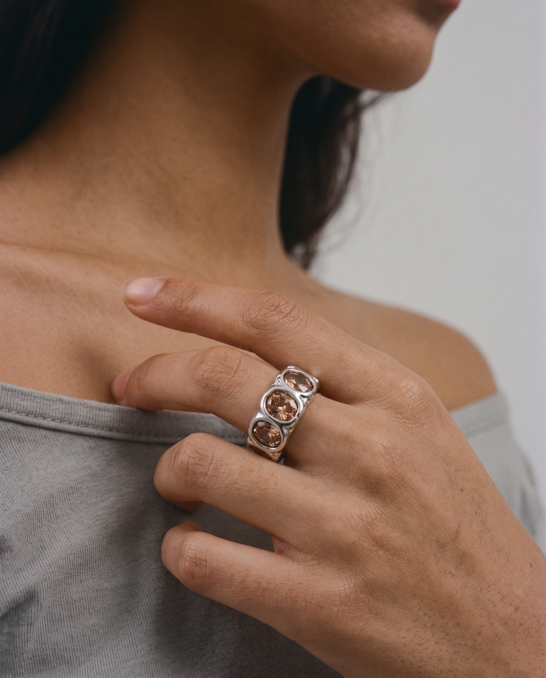 Valeria ring