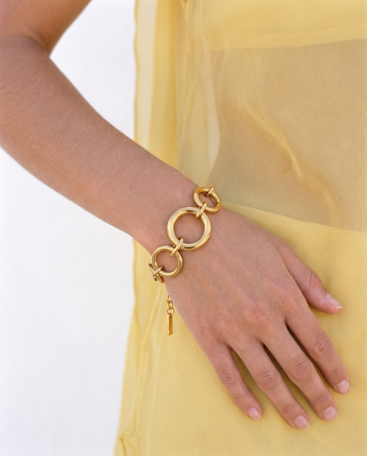 Fem bracelet